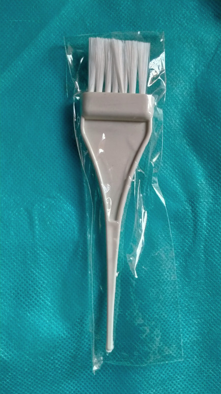 Brush for face and hair 1 pcs